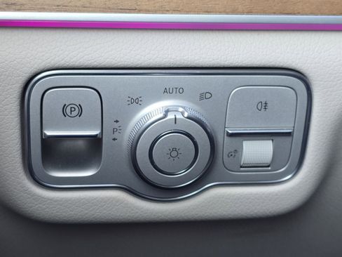 Used 2022 Mercedes-Benz GLE 350 4MATIC image 26