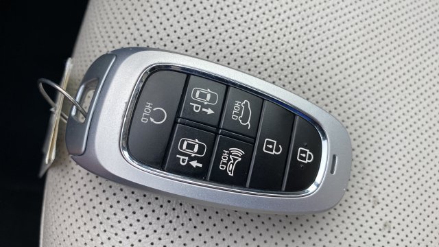 Used 2024 Hyundai Tucson Limited AWD/4WD image 32