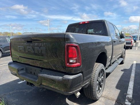 Used 2025 RAM 2500 Big Horn image 6