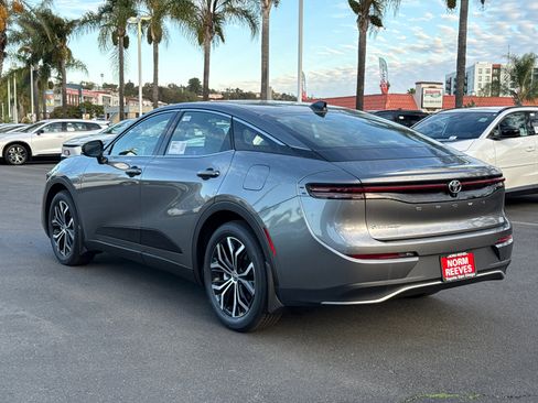 New 2026 Toyota Crown XLE image 8