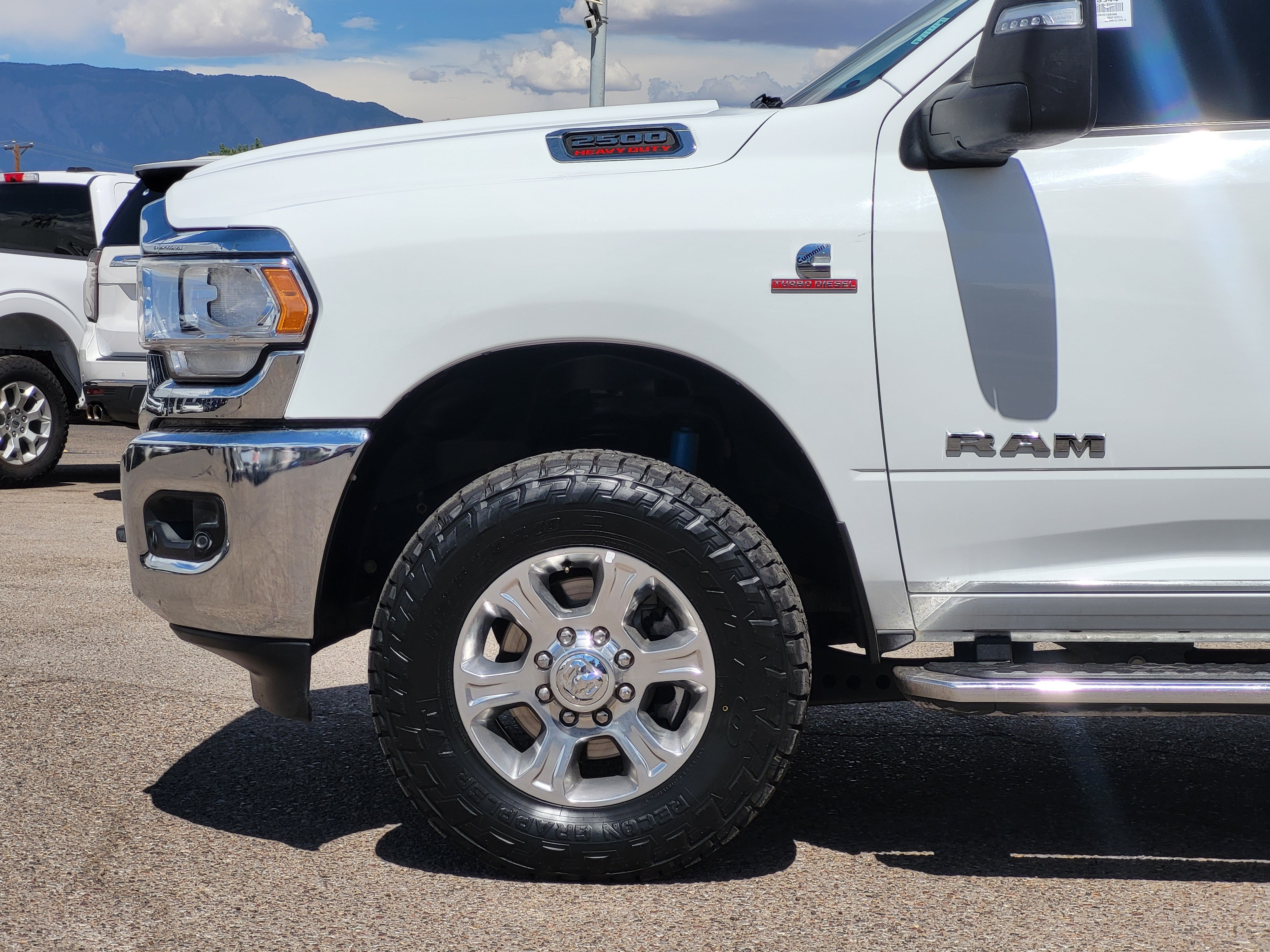 Used 2024 RAM 2500 Big Horn w/ Off Road Package AWD/4WD image 9