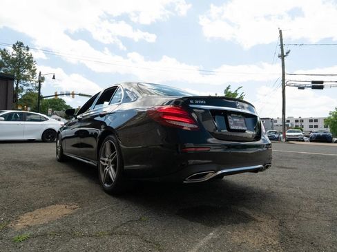 Used 2019 Mercedes-Benz E 300 w/ Premium 1 Package image 5