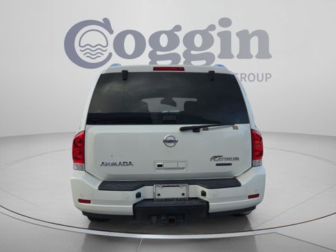 Used 2015 Nissan Armada Platinum w/ 2nd Row Captain Seat Package RWD image 4