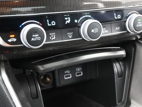 Used 2022 Honda Accord Sport image 19
