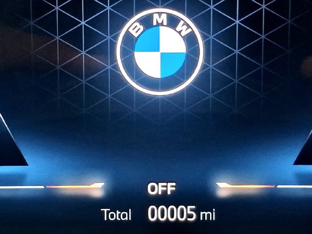New 2027 BMW X7 xDrive40i w/ Executive Package AWD/4WD image 18