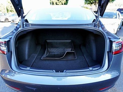 Used 2023 Tesla Model 3 Standard Range RWD image 13