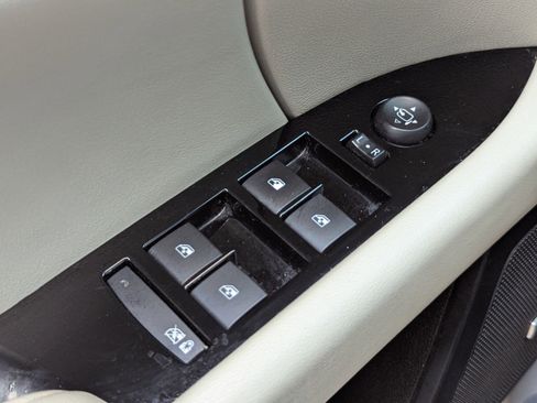 Used 2018 Cadillac XTS Luxury image 18