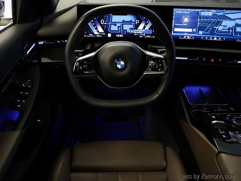 Certified 2024 BMW 530i xDrive w/ Convenience Package image 15