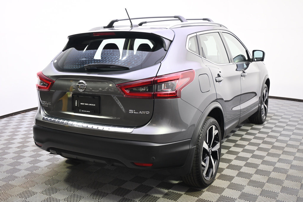 Used 2022 Nissan Rogue Sport SL AWD/4WD image 6
