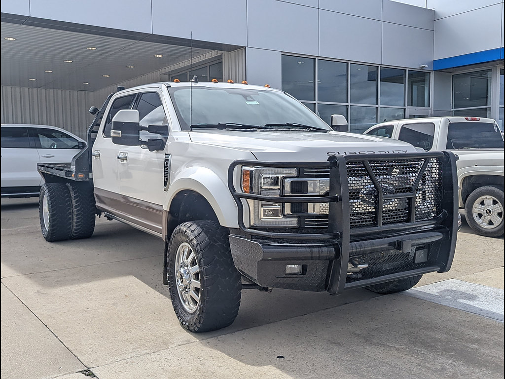 Used 2019 Ford F450 Limited AWD/4WD image 3