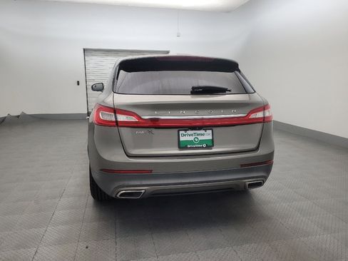 Used 2016 Lincoln MKX Premiere image 6