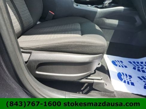 Used 2021 Kia Sorento LX FWD image 26