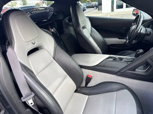 Used 2017 Chevrolet Corvette Stingray Convertible w/ 2LT Preferred Equipment Group RWD image 20