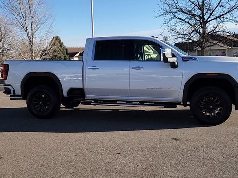 Used 2024 GMC Sierra 2500 Denali w/ Denali Reserve Package image 10