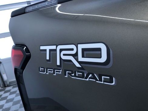 New 2026 Toyota Tacoma TRD Off-Road AWD/4WD image 9