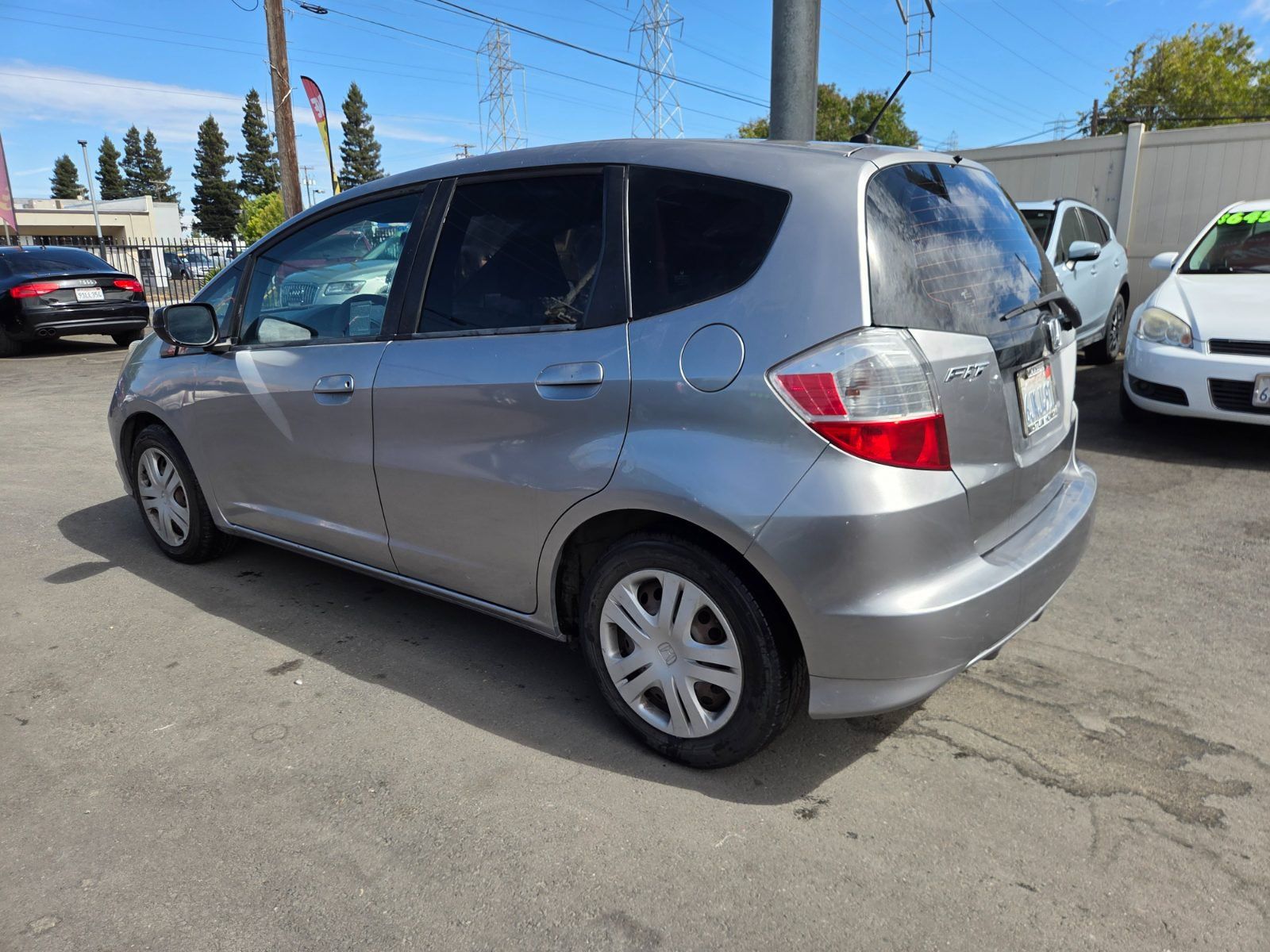 Used 2009 Honda Fit image 2
