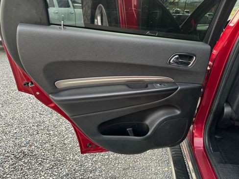Used 2013 Dodge Durango SXT image 18