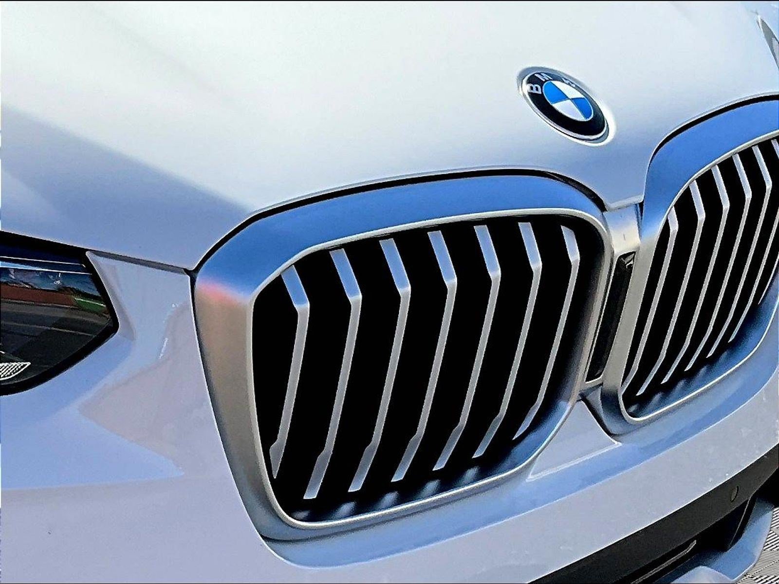 Used 2024 BMW X3 xDrive30i w/ Premium Package w/ZPA AWD/4WD image 33