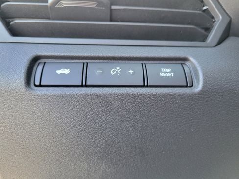 Used 2024 Nissan Altima 2.5 SR w/ SR Premium Package image 20