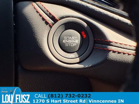 Used 2024 Dodge Durango GT image 10