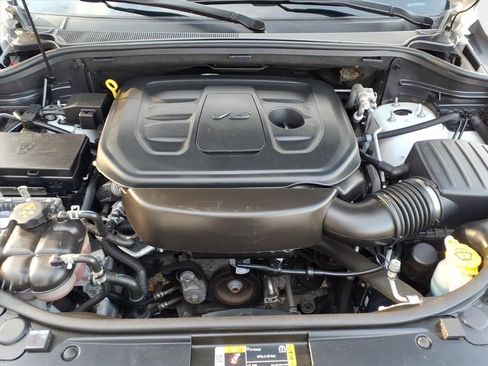 Certified 2021 Jeep Grand Cherokee Laredo X image 25