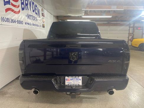 Used 2019 RAM 1500 Express w/ Express Value Package image 4