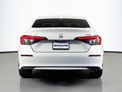 Used 2024 Honda Civic Sport image 4
