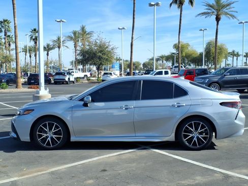 Certified 2023 Toyota Camry SE image 7