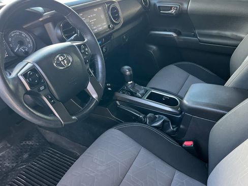 Used 2023 Toyota Tacoma TRD Sport w/ Advanced Technology Package AWD/4WD image 12