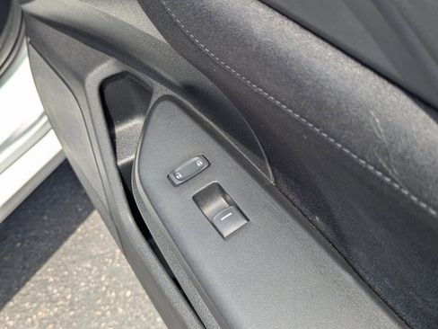 Used 2021 Honda Insight EX image 32