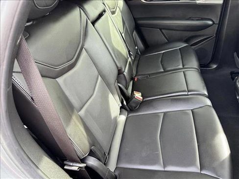 Used 2024 Cadillac XT5 Premium Luxury AWD/4WD image 19
