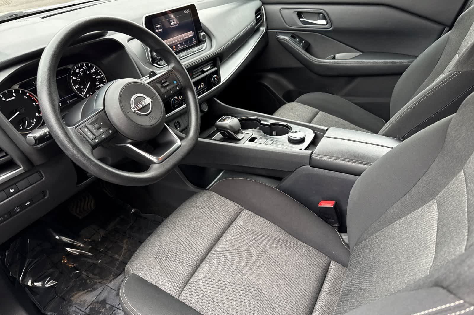 Used 2024 Nissan Rogue SV AWD/4WD image 11
