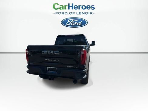Used 2024 GMC Sierra 3500 Denali Ultimate AWD/4WD image 2
