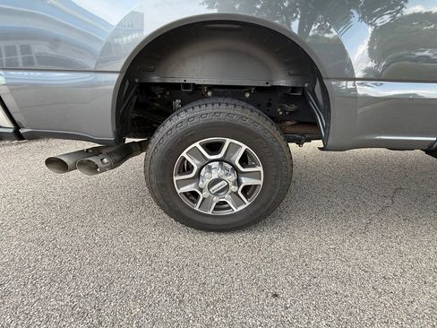 Used 2023 Ford F350 Lariat w/ Lariat Ultimate Package AWD/4WD image 35