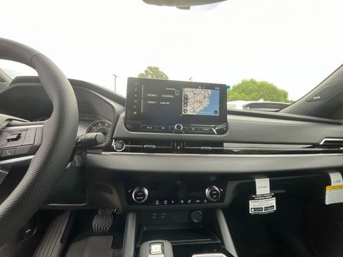 New 2026 Mitsubishi Outlander LE FWD image 24