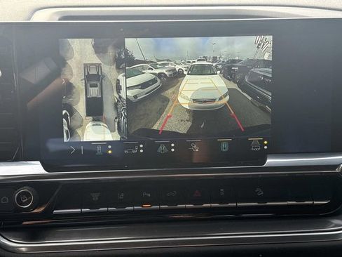 Used 2026 Chevrolet Silverado 2500 High Country w/ Midnight Edition image 32