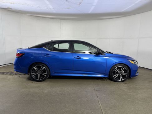 Certified 2023 Nissan Sentra SR w/ SR Premium Package image 38