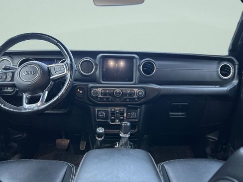 Used 2022 Jeep Wrangler Unlimited Sahara w/ LED Lighting Group image 33