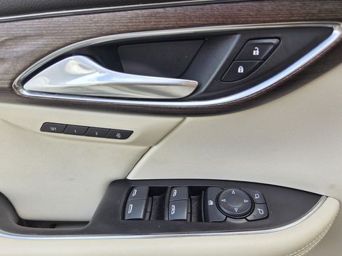 Used 2023 Buick Envision Avenir FWD image 15