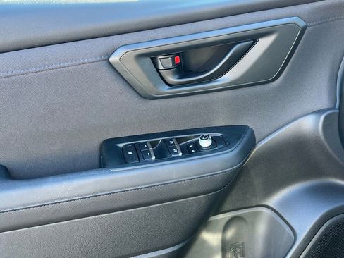 Certified 2025 Subaru Forester Premium image 14