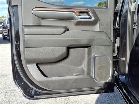 Used 2024 Chevrolet Silverado 1500 LT image 19