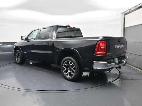 Used 2025 RAM 1500 Laramie AWD/4WD image 5