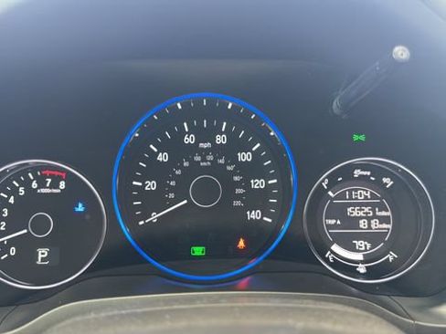 Used 2016 Honda HR-V EX image 11