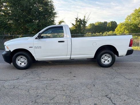 Used 2017 RAM 1500 Tradesman AWD/4WD image 5