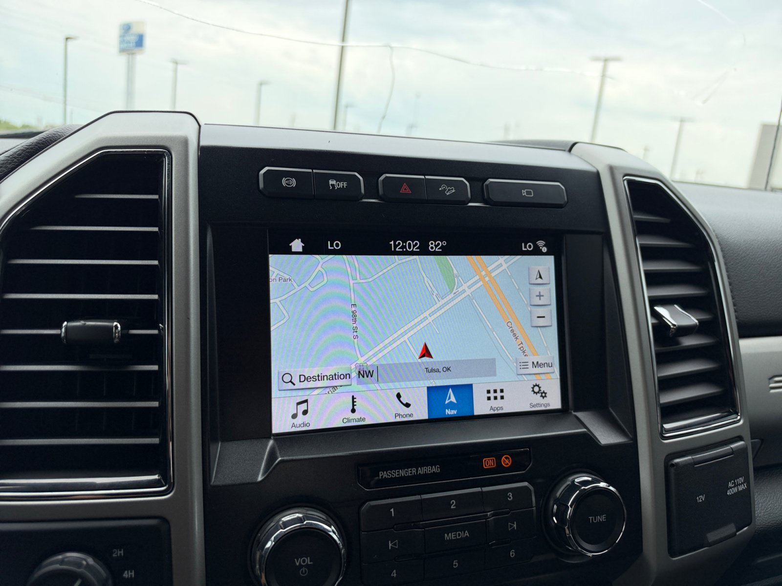 Certified 2019 Ford F350 Lariat w/ Lariat Ultimate Package AWD/4WD image 28