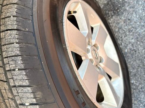 Used 2016 Nissan Frontier S image 17