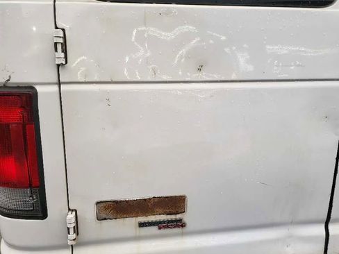 Used 2012 Ford E-250 and Econoline 250 w/ PWR Group RWD image 26