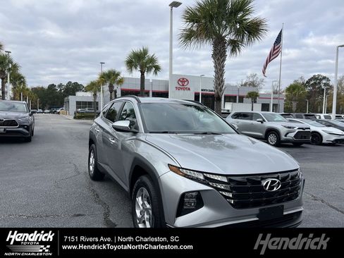 Used 2022 Hyundai Tucson SEL image 1