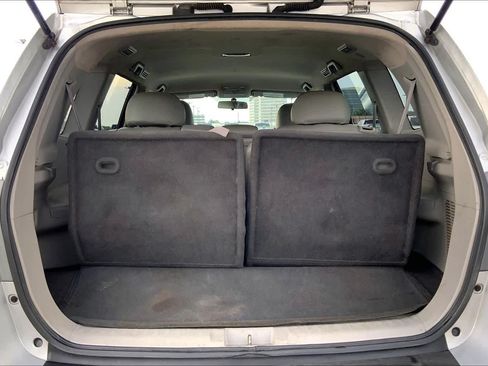 Used 2013 Toyota Highlander Plus FWD image 33