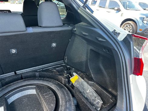 Used 2020 Toyota C-HR XLE image 40